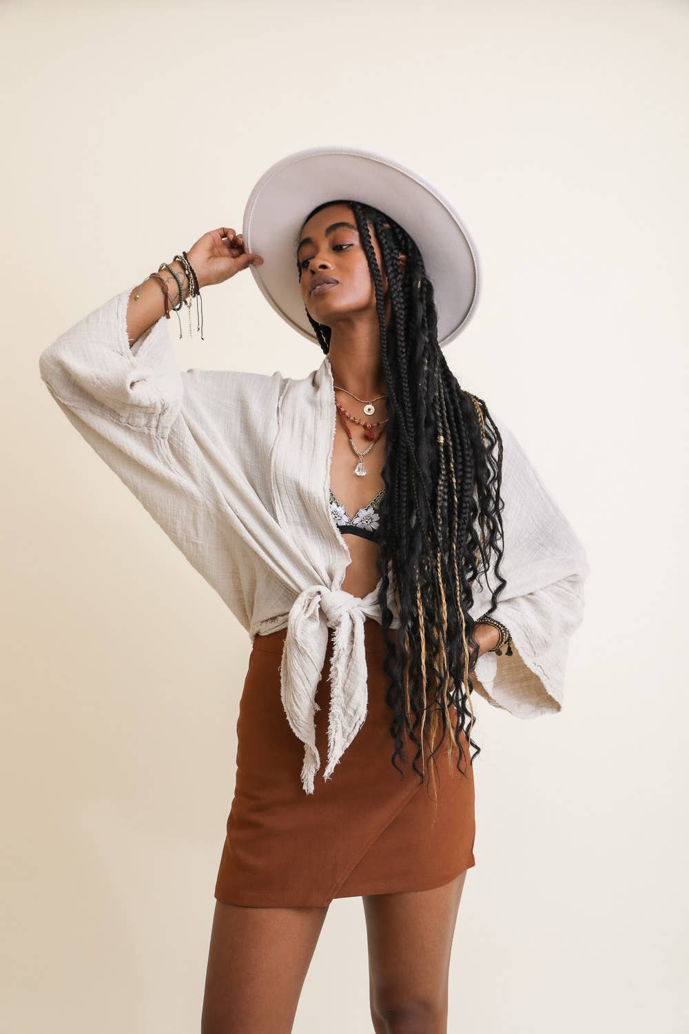 Leto Accessories - 🌸 Boho Chic Kimono Wrap - Flowy Sleeves & Lightweight - Pine